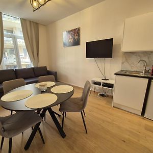 Modern Apartment Near Avenue Louise